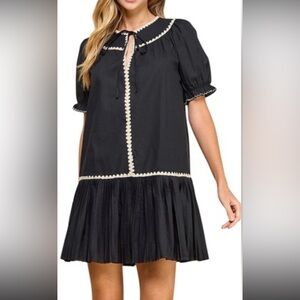 Marisa & Marie Black Puff Sleeve Crotchet Trim Split Neckline Dress Size Large